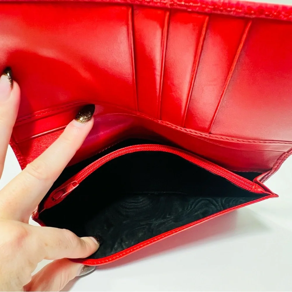 Dior chic red